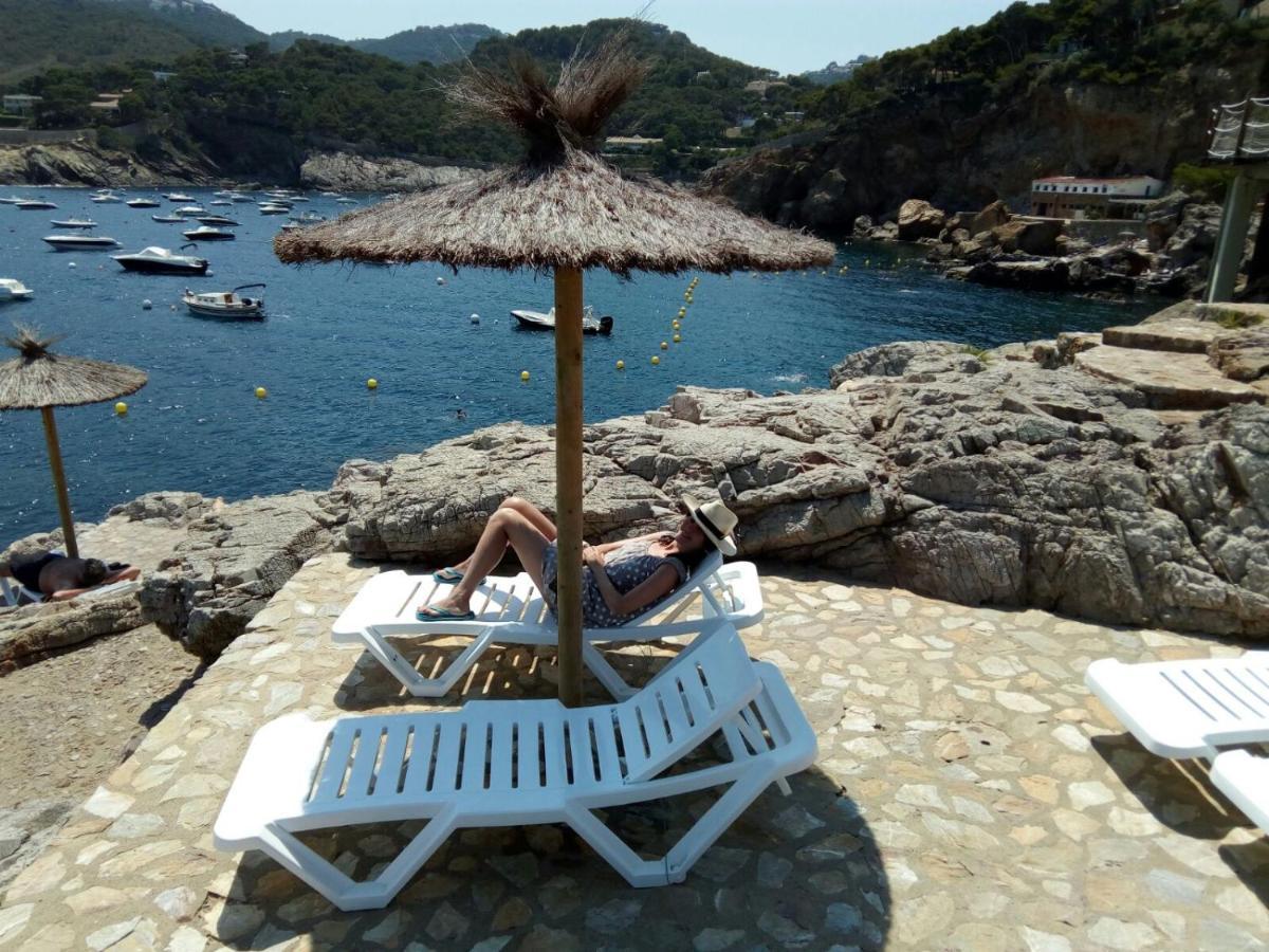 CAP SA SAL BEGUR primera línea de mar con terraza Exterior foto
